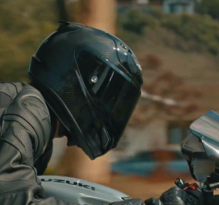 Kask motocyklowy HJC RPHA 12 - dla kogo? Porównanie, zalety, specyfikacja 